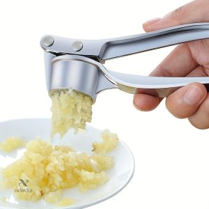 Presse-ail manuel en métal pour une cuisine pratique