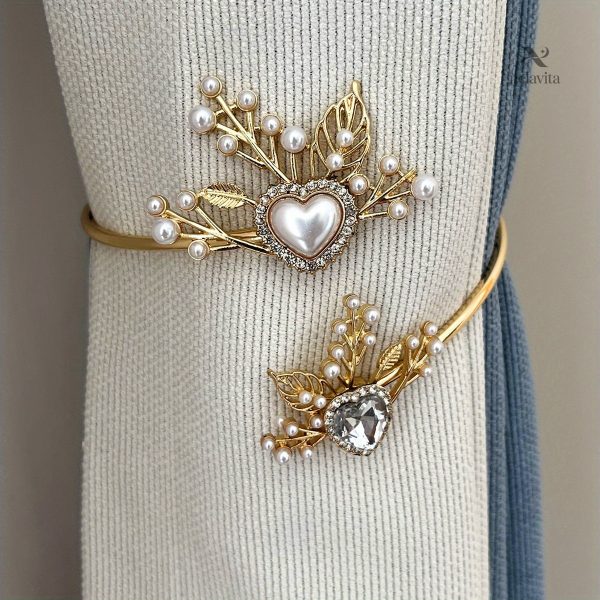Accessoire fonctionnel pour embellir vos fenêtres