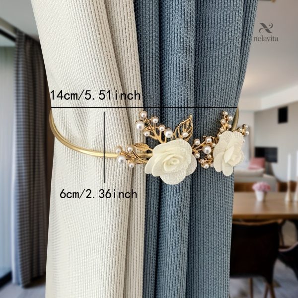 Accessoire de quincaillerie pour rideaux stylés