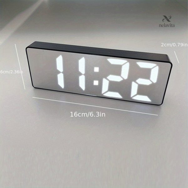 Horloge à LED idéale pour un cadeau à moins de 20€