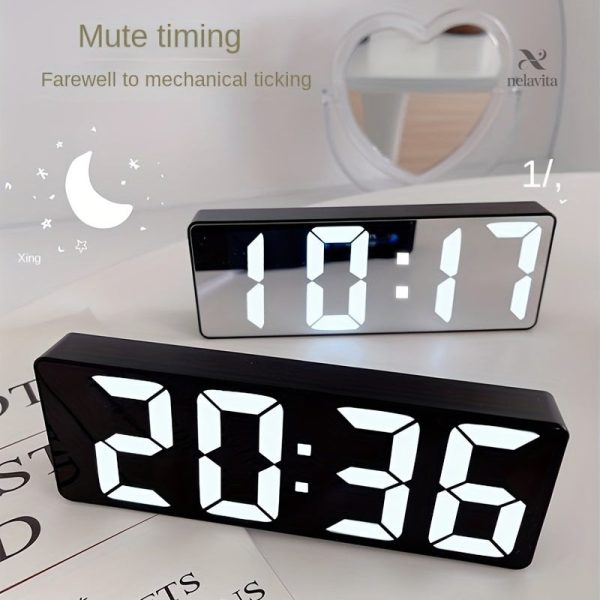 Design élégant d'horloge LED pour intérieur