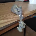Éléphants suspendus, une touche d'amusement pour la maison