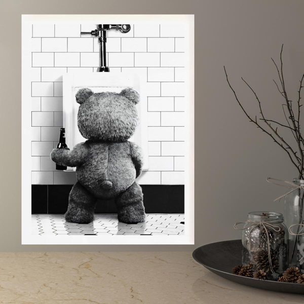 Affiche Ted, art mural amusant pour petits budgets