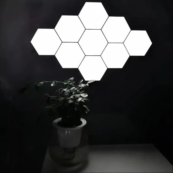 Luminaires hexagonaux LED pour bureau contemporain