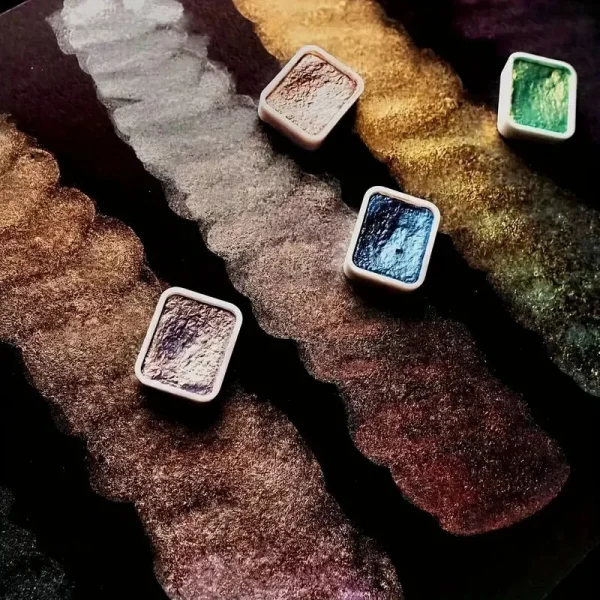Couleurs nacrées pour embellir vos créations artistiques