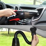 Aspirateur compact, parfait pour les voitures et les coins difficiles