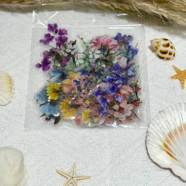 Fleurs colorées pour embellir ordinateurs portables et tablettes
