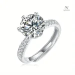 Bague argent femme avec zircon scintillant, bijou élégant