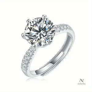 Bijou raffiné en argent, idéal pour les occasions spéciales