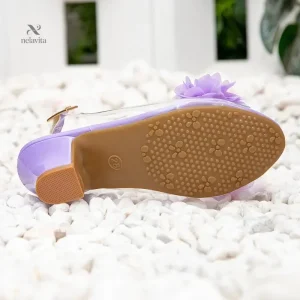 Ballerines à fleur lilas, confort et style pour les petites