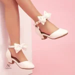 Chaussures de cérémonie blanches pour filles avec bride