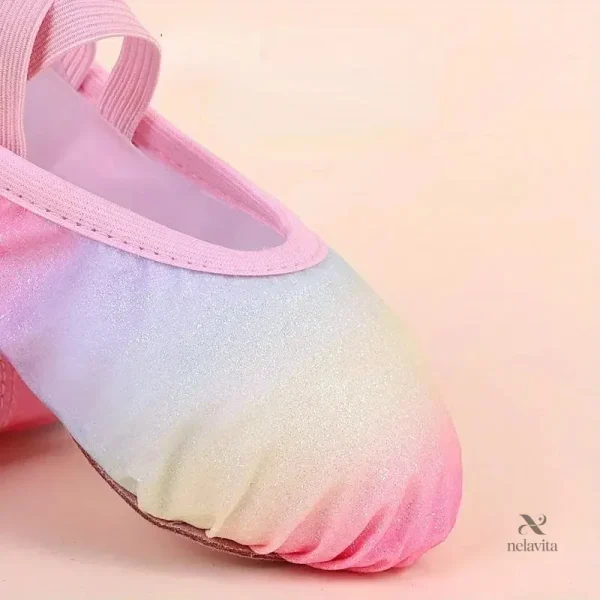 Modèle coloré de ballerines pour filles, adapté à toutes les occasions