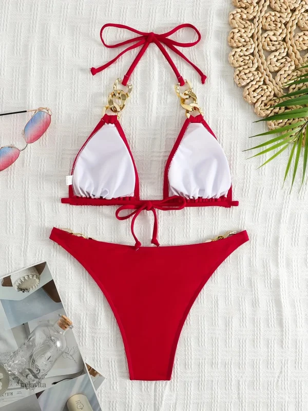 bas-de-bikini-a-maillons-dores-coupe-echancree-et-details-akdzx7-1