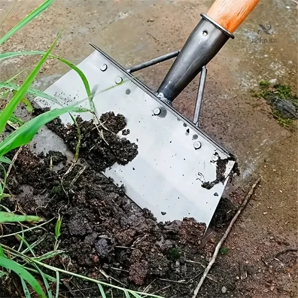 Outil de désherbage avec manche en bois pour potager