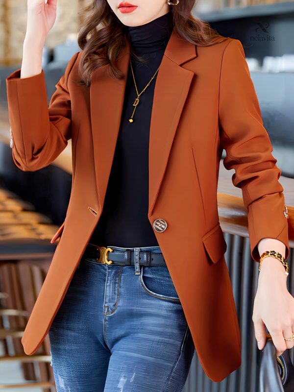 Blazer féminin avec boutons, parfait pour les occasions formelles