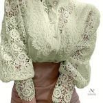Blouse chic avec accents de dentelle