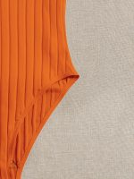 Body ajusté côtelé pour un look chic