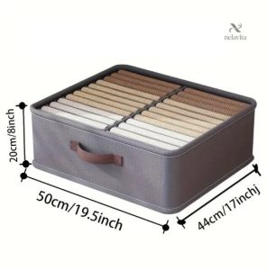 Compartiments pratiques pour vêtements et accessoires dans un design élégant