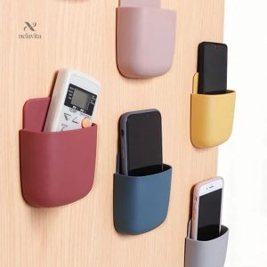 Support mural pratique pour organiser télécommandes et téléphones