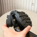 Bottes noires avec détail nœud pour l'hiver