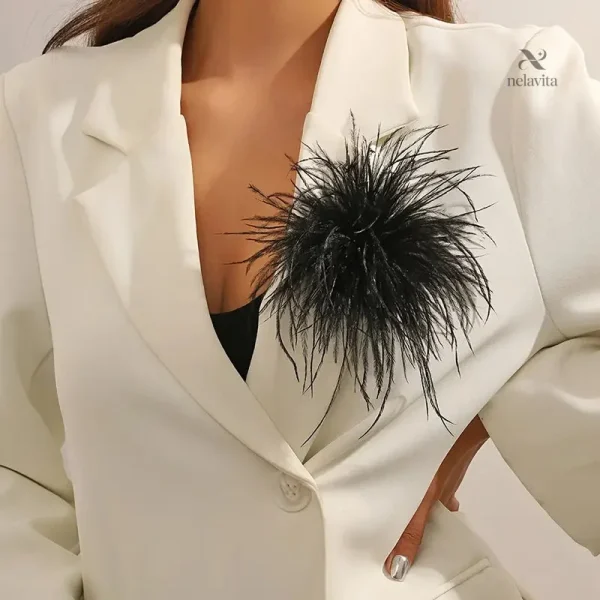 broche-fleur-en-plumes-vertes-accessoire-de-costume-chic-csqsw5-1