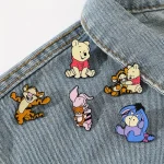 Broches et boutons enfants, thème Winnie l’Ourson amusant