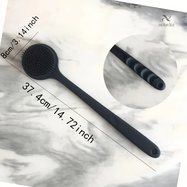 Brosse de douche ergonomique pour un soin optimal
