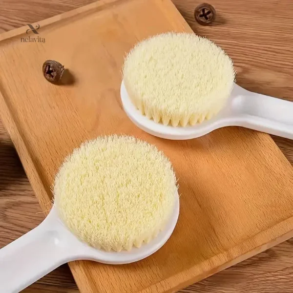 Éponge douce exfoliante pour atteindre le dos facilement