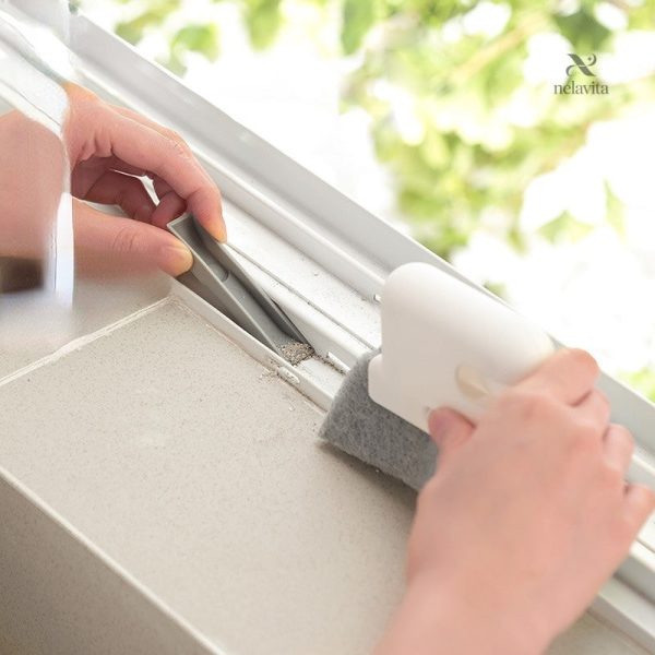 Brosse efficace pour rails de fenêtres