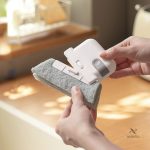 Brosse de nettoyage à poils doux pour surfaces fragiles
