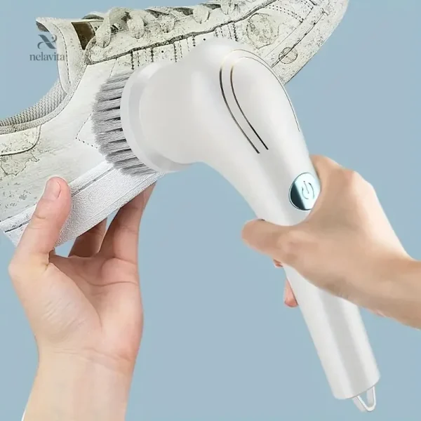 Brosse à nettoyer surfaces dures et carrelages