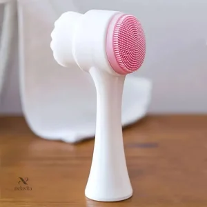 Brosse visage compacte, idéale pour les soins de la peau