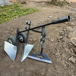Butteur de jardin multifonction à roues pour le binage