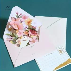 Carte de vœux pop-up fleurie avec chat porte-bonheur