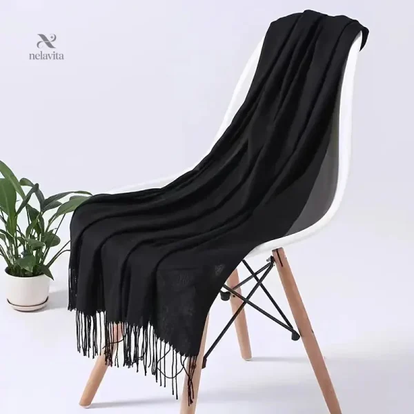 chale-femme-en-pashmina-bleu-marine-echarpe-elegante-avec-pq2iez-1