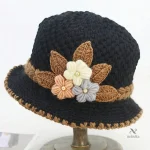 Chapeau femme en crochet noir, style bohème élégant