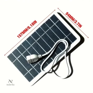 Chargeur Solaire Portable USB pour Smartphone en voyage