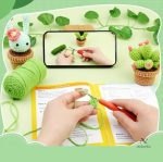 Décoration Artisanale en Laine – Crochet Cactus DIY