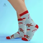 Chaussettes festives rouges pour enfants, style hiver amusant