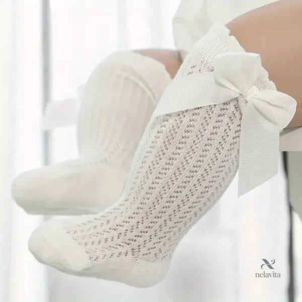 chaussettes-hautes-bebe-fille-bas-dentelle-blanc-avec-noe-yqucww-1