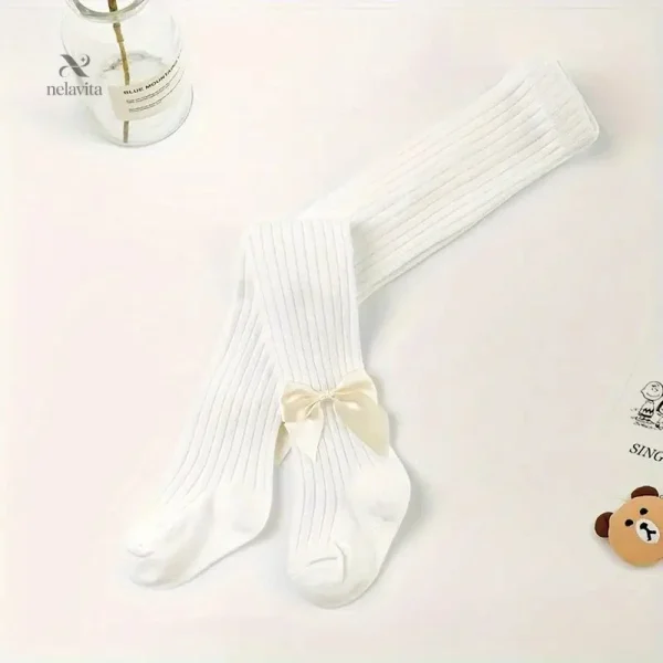 chaussettes-hautes-fille-noires-avec-noeud-chaussettes-en-rarzcn-1