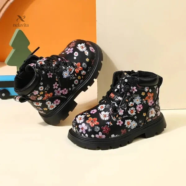 chaussures-bebe-fille-montantes-a-fleurs-bottines-imprime-spobxq-1