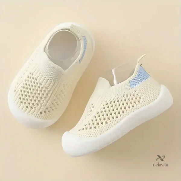 chaussures-bebe-garcon-legeres-baskets-respirantes-en-mai-ve9p7k-1