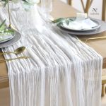 Décoration de table en gaze froissée