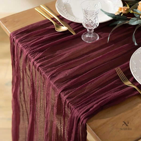 Chemin de table décoratif pour dîners