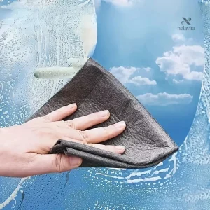 Microfibre absorbante pour un entretien facile des miroirs