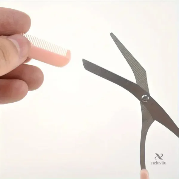 Ciseaux de beauté avec peigne intégré pour sourcils