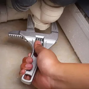Clé à molette réglable pour plomberie et réparations