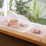 Équipement de service alimentaire, idéal pour événements en extérieur