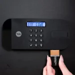 Coffre-fort Yale avec alimentation d'urgence intégrée